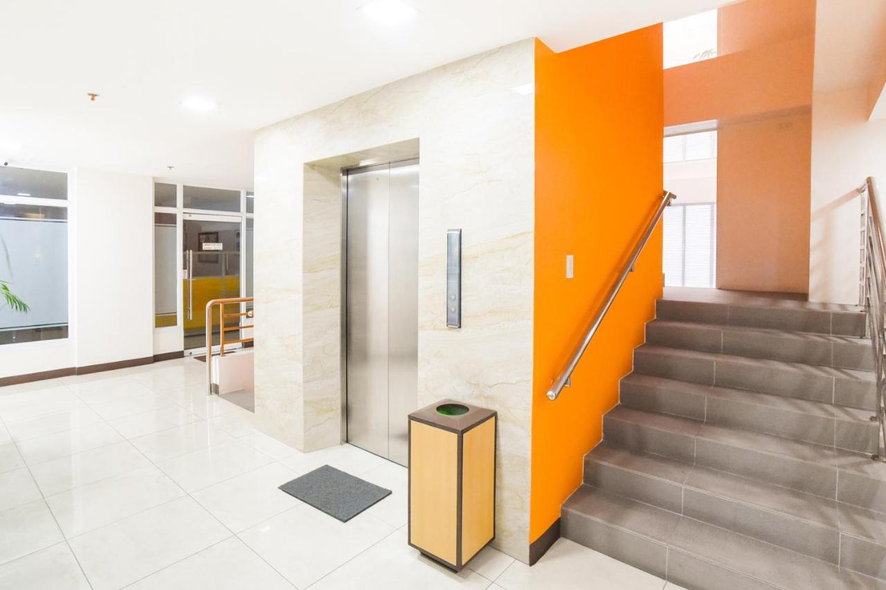 Hotel Merlo Makati City Ngoại thất bức ảnh