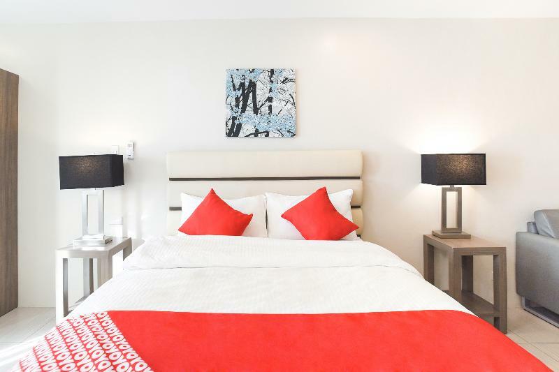Hotel Merlo Makati City Ngoại thất bức ảnh