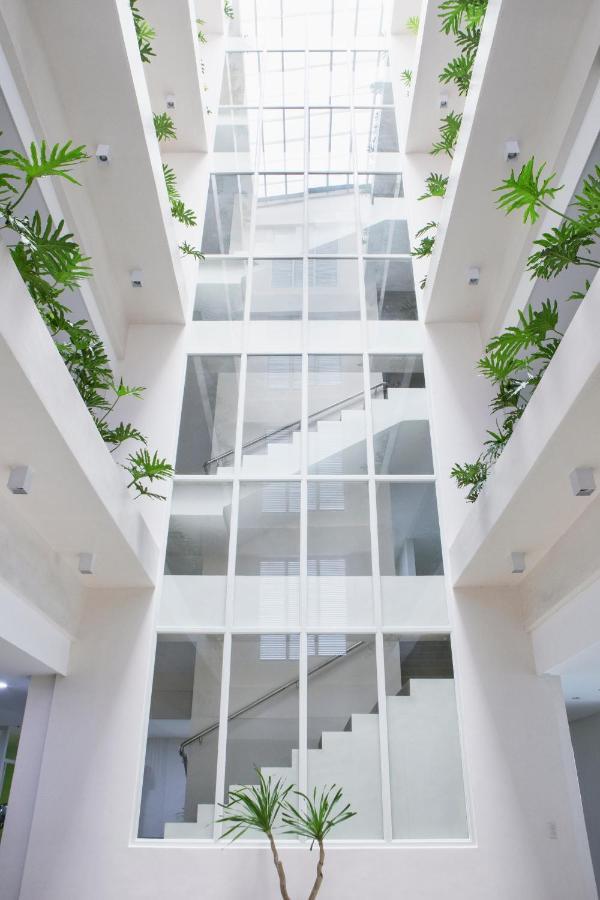 Hotel Merlo Makati City Ngoại thất bức ảnh